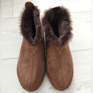 L.L. Bean Wicked Good Slippers